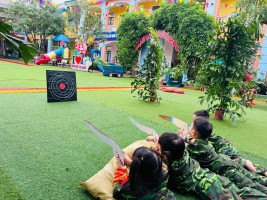 TRƯỜNG MẦM NON TÂN GIANG - SÔI NỔI HOẠT ĐỘNG BÉ TẬP LÀM CHIẾN SỸ