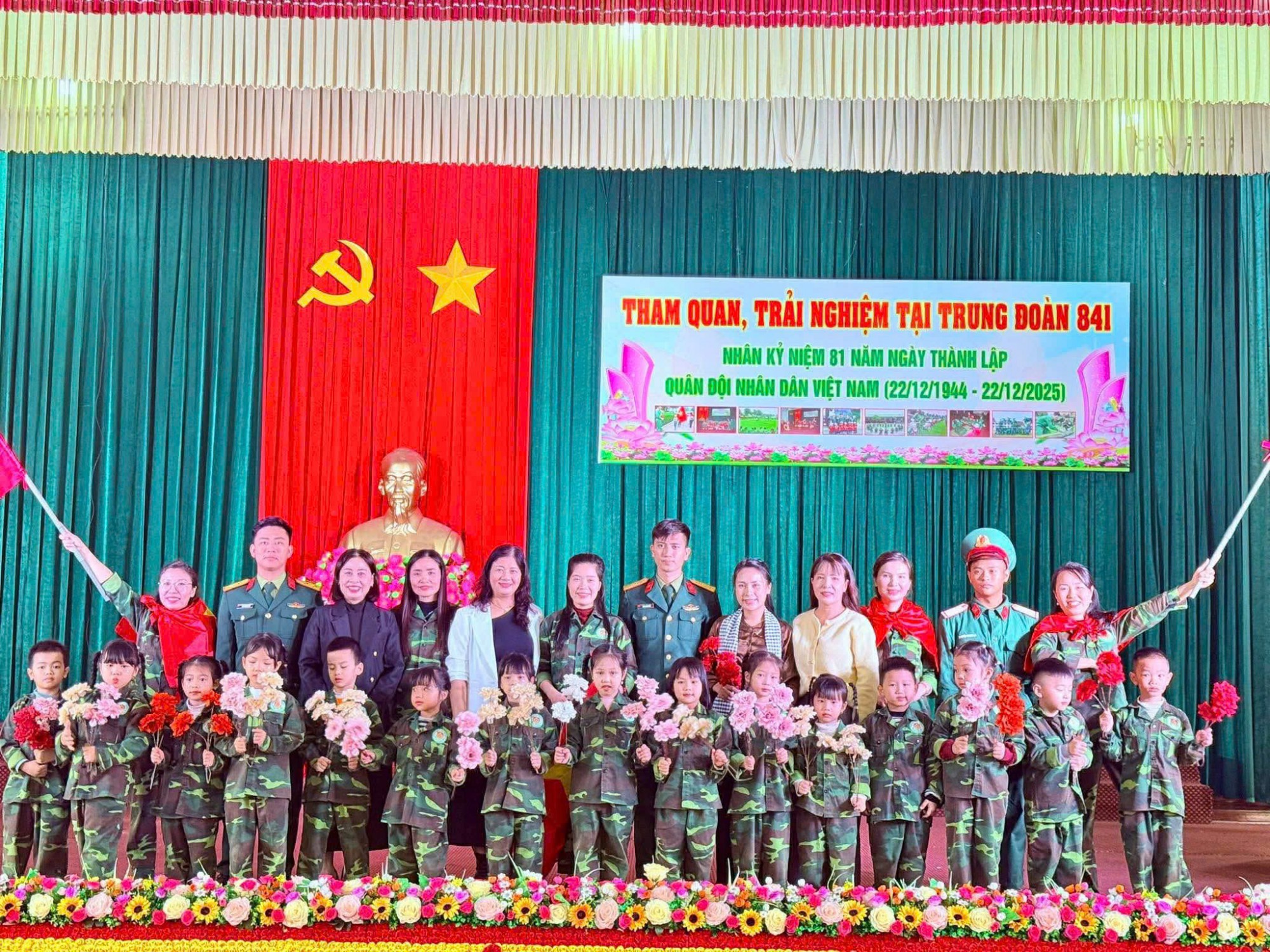 CHÀO MỪNG NGÀY THÀNH LẬP QUÂN ĐỘI NHÂN DÂN VIỆT NAM 22/12 - HOẠT ĐỘNG THAM QUAN, TRẢI NGHIỆM TẠI TRUNG ĐOÀN 841 BỘ CHỈ HUY QUÂN SỰ TỈNH HÀ TĨNH