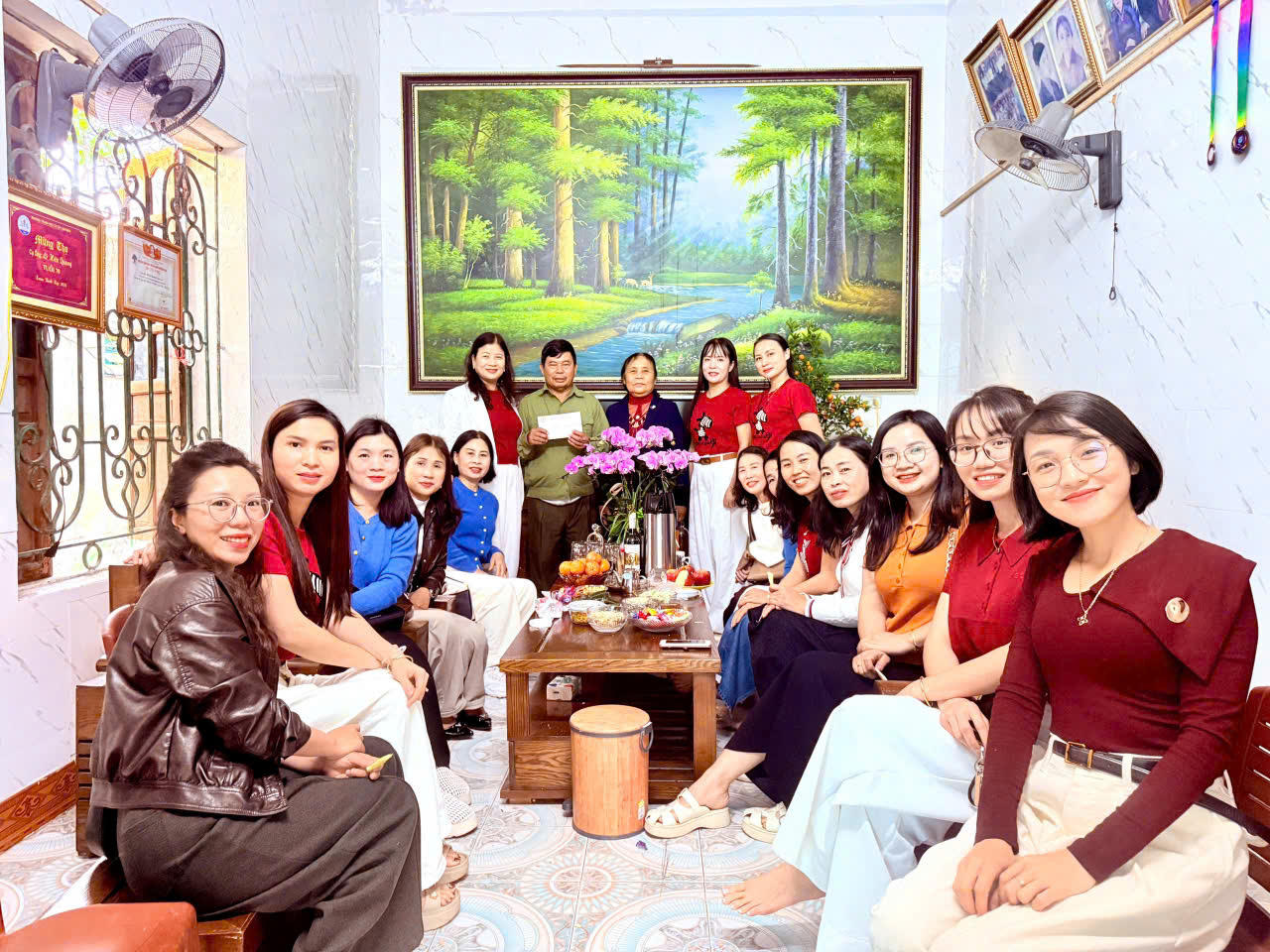 CHÚC THỌ CÁC CỤ CAO NIÊN VÀ CUỘC DU XUÂN Ý NGHĨA NGÀY ĐẦU NĂM MỚI